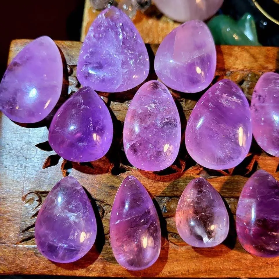 Amethyst Teardrops - Cabochons - image indicator(9)