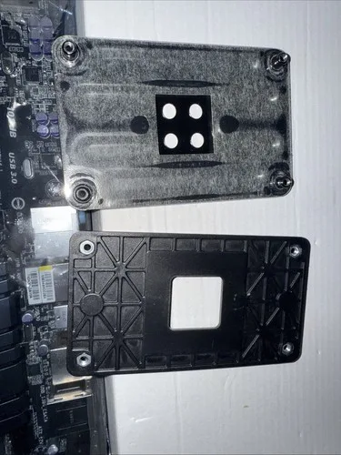 Gigabyte 990FXA-UD3 ATX Motherboard With Cpu And 16gb DDR3 RAM image indicator(4)