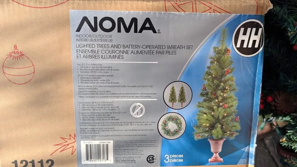 4 ft Christmas trees