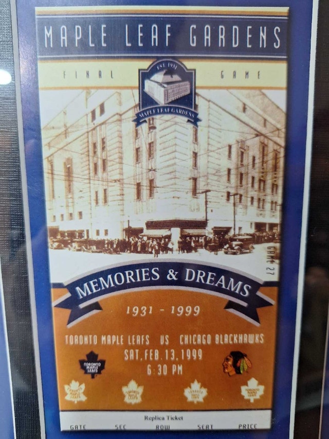 MAPLE LEAF GARDENS, 1931- 1999 Toronto Maple Leafs - photo 3