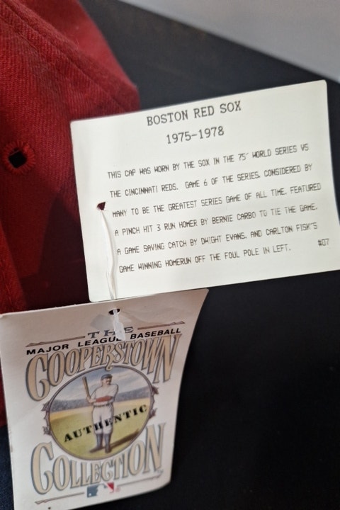 JOE DIMAGGIO & MLB Memorabilia - photo 4