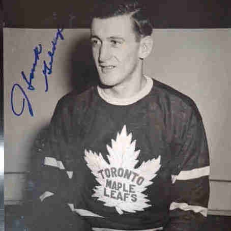 TORONTO MAPLE LEAFS - Memorabilia Package