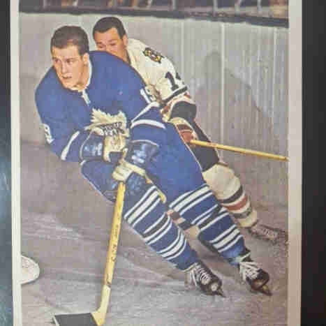 KENT DOUGLAS  #19 - Toronto Maple Leafs