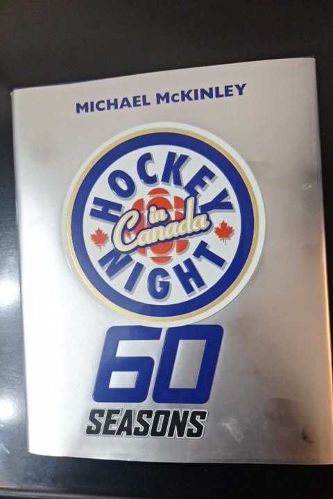 HOCKEY NIGHT IN CANADA - photo 4