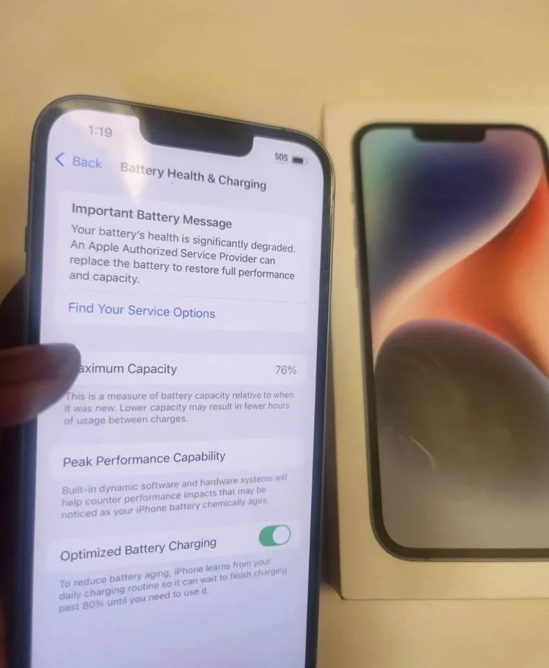 iPhone 14 (READ DESCRIPTION) image indicator(4)