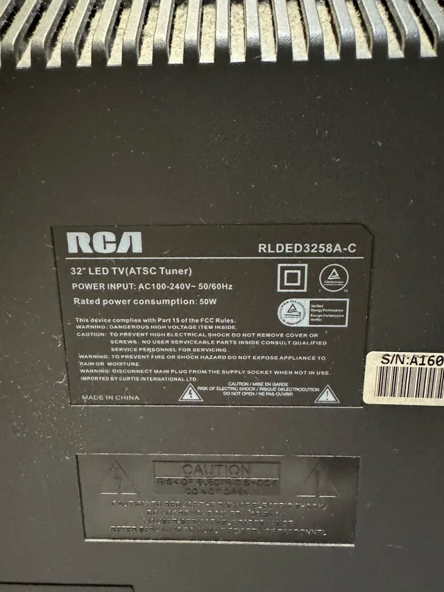 RCA 32" LED TV (No power) image indicator(5)