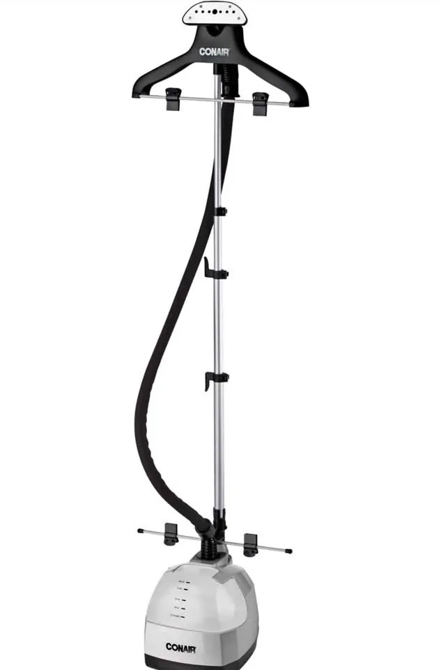 Conair GS28NXC Garment Upright Steamer. Brandnew in a box