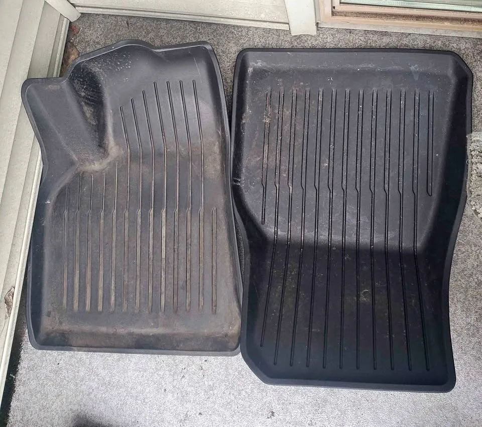 Tesla Model Y Front and Rear Floor Mats
