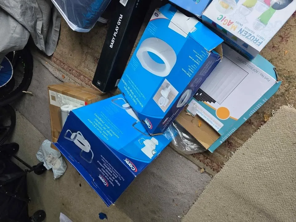 Mixed Items - Games, Electronics, & More! garage sale image indicator(4)