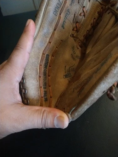 Child's Baseball Gloves - photo 4
