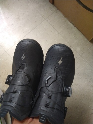 specialized s work shoes  size 42.5 - photo 2