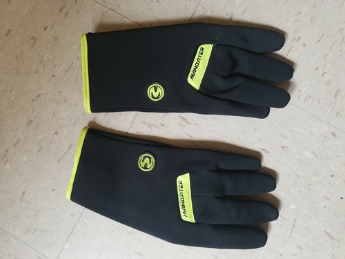 Cycling winter gloves