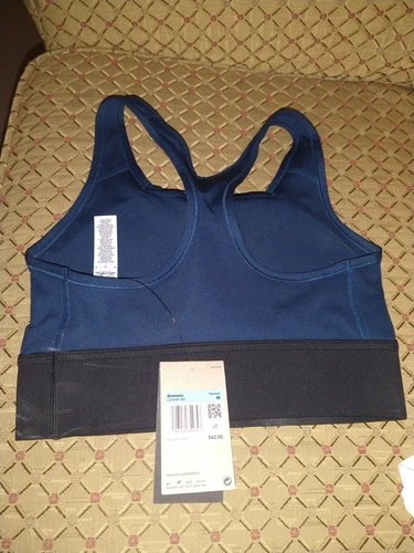 Nike Fit Swoosh Medium Support Sports Bra