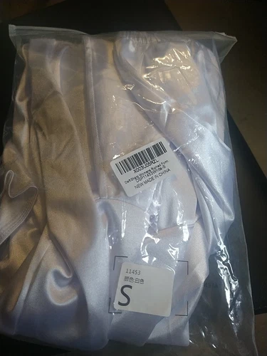 Deft Sharp Women's Rushed Form Size Small, White