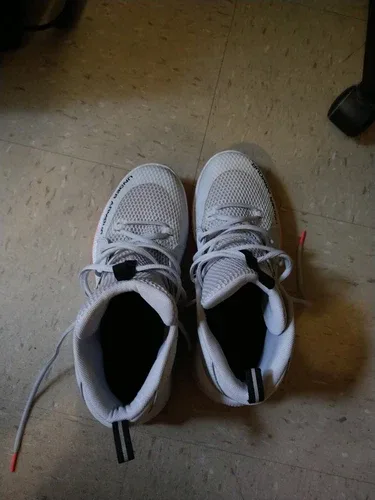 Under Armour Men's Jet Basketball Shoes, 9.5