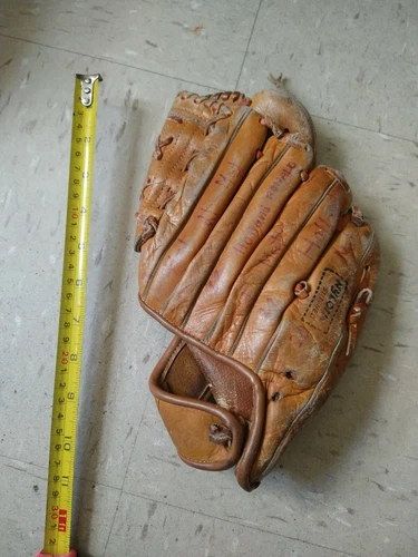 Cambridge Baseball Glove Left Hand Throw