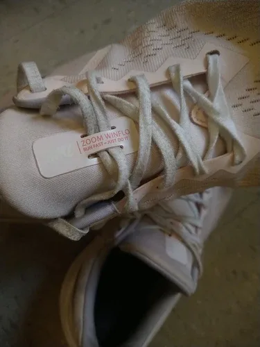 Nike Woman Shoes Size 10 image indicator(8)