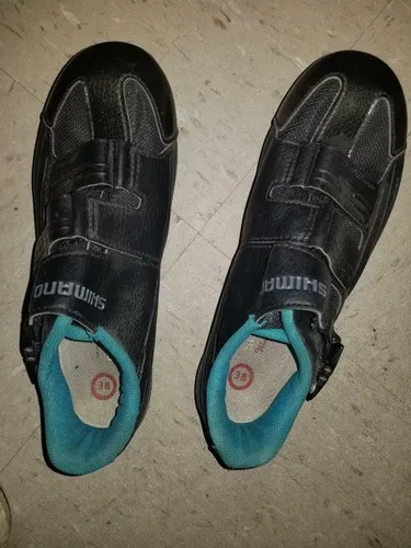 shimano cycling shoes lady size EU 38, us 6.5 image indicator(2)