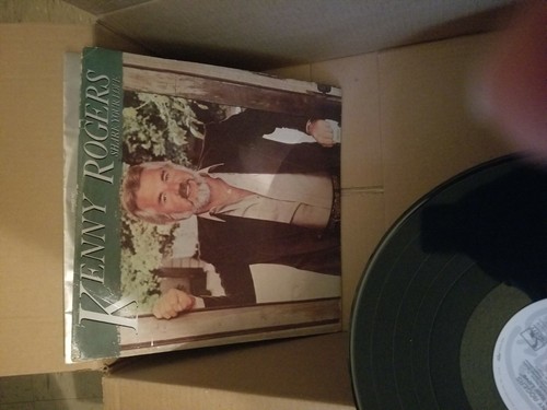 Share your love and dattime friends kenny Rogers - photo 3
