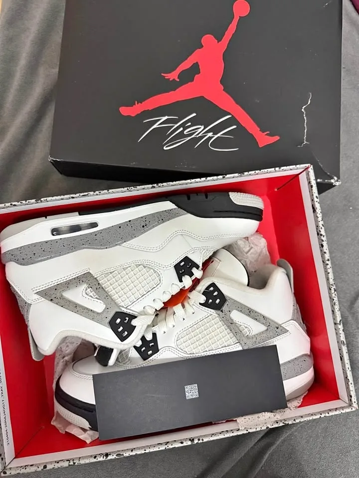 Air Jordan 4 retro