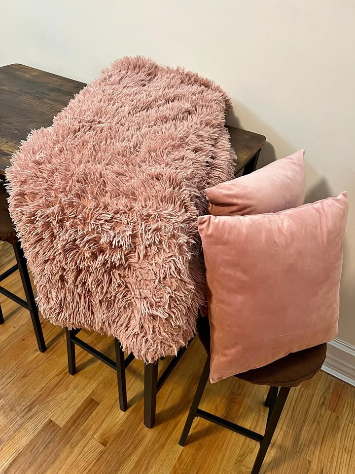 Blush Pink Throw Blanket + 2 Pillow Cases