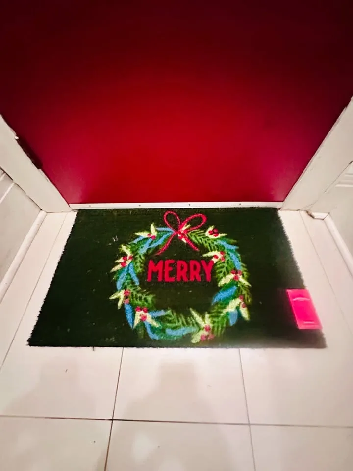 NEW Wondershop Holiday Doormat – “MERRY” Wreath – Rare Find image indicator(7)