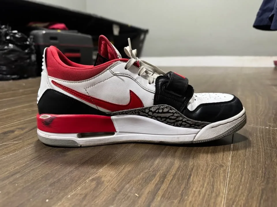 Air Jordan legacy 312 Low Fire Red US12 image indicator(4)