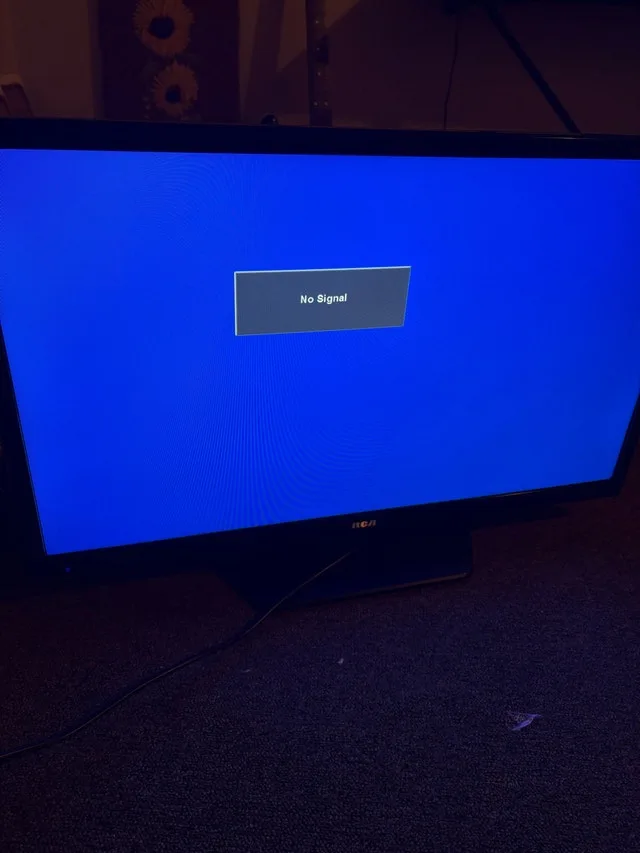 RCA TV (READ DESCRIPTION) (NEED GONE ASAP!!) image indicator(4)