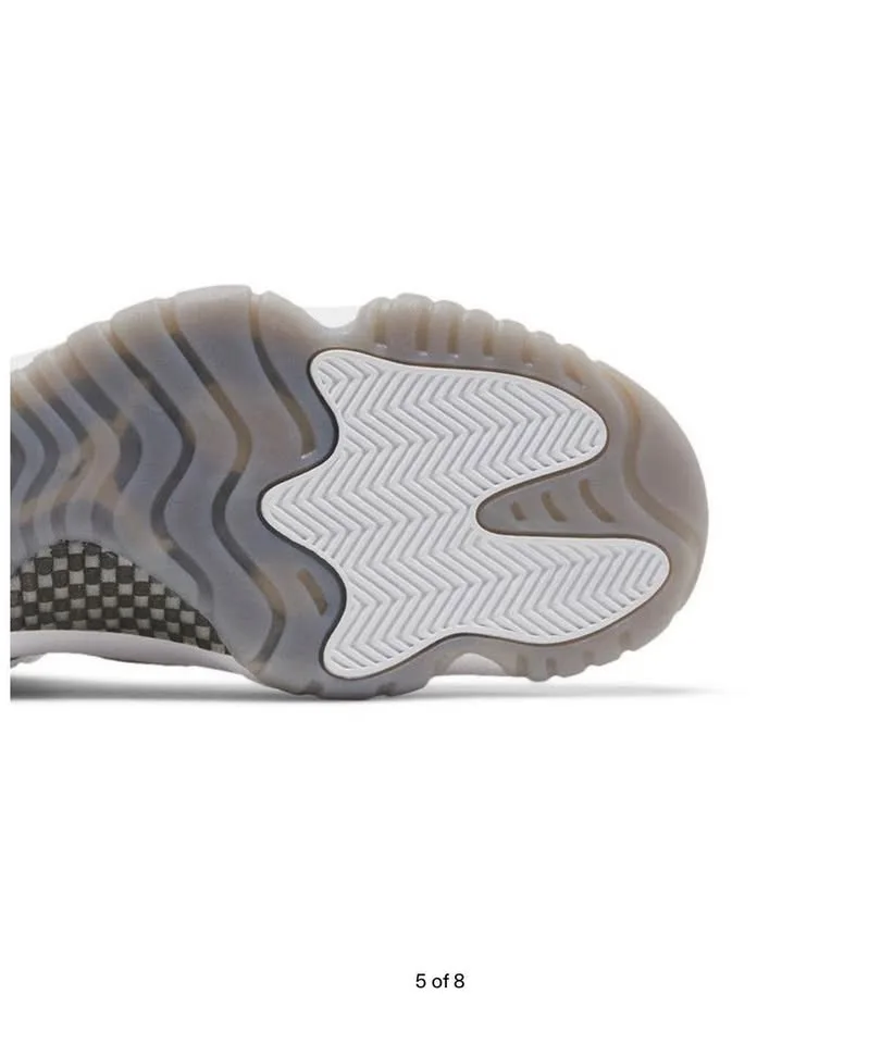Air Jordan 11 Retro Low IE ‘Light Orewood Brown’ image indicator(6)