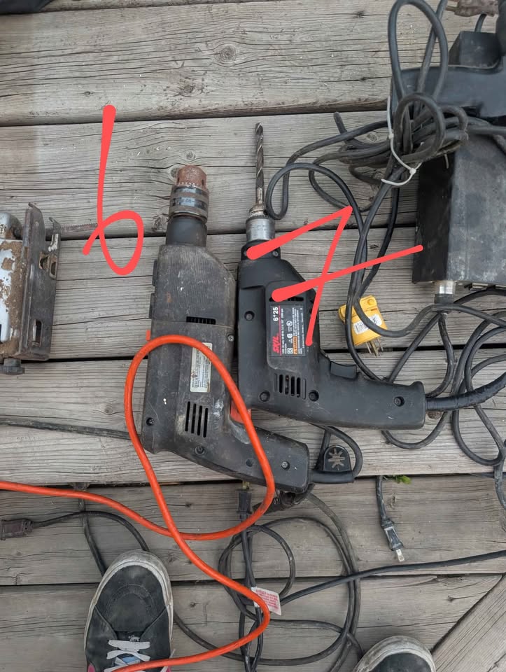 A bunch of tools - photo 4