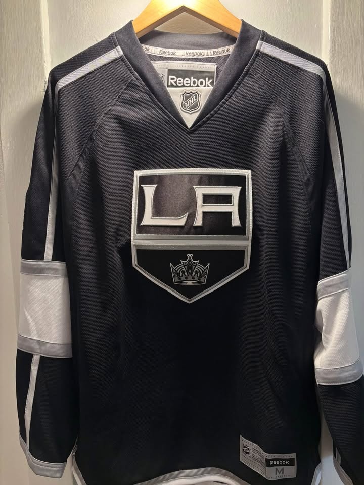 Autographed Drew Doughty LA Kings Jersey - photo 3