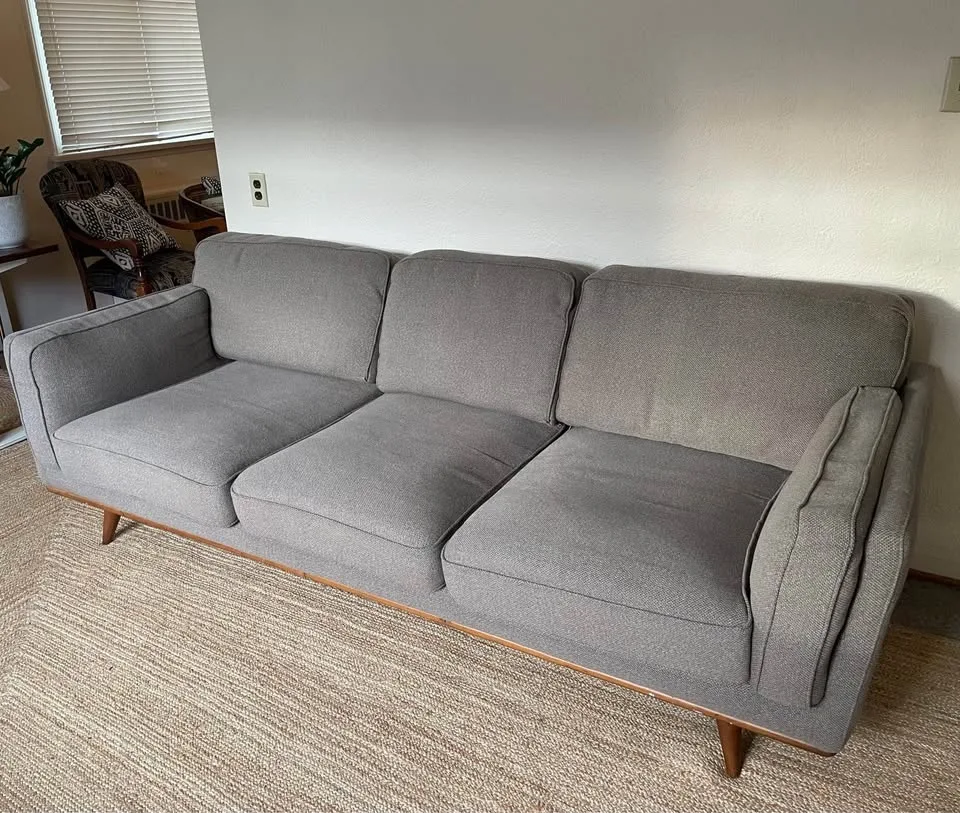 Comfy Couch image indicator(4)