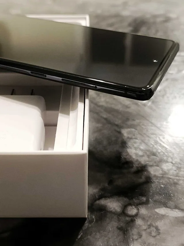 Samsung Galaxy S20 FE image indicator(7)