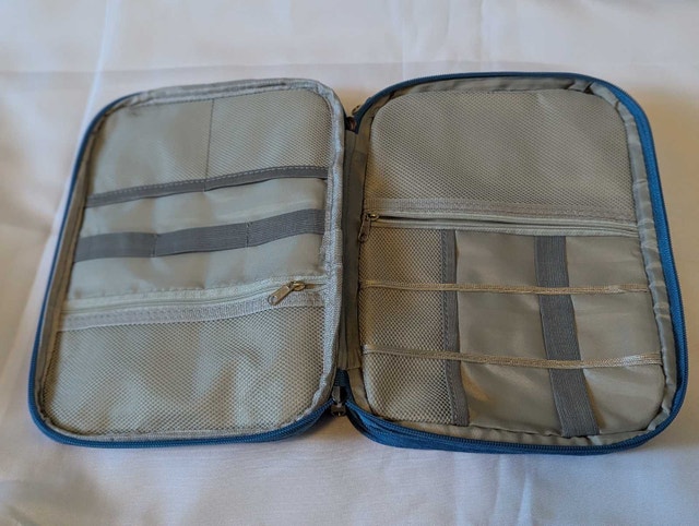 Electronics Organizer - photo 2