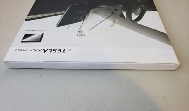 Spigen Tesla Screen Protector - photo 5
