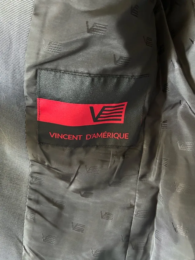 Vincent d'Amérique Men's Classic Graduation Blazer image indicator(5)