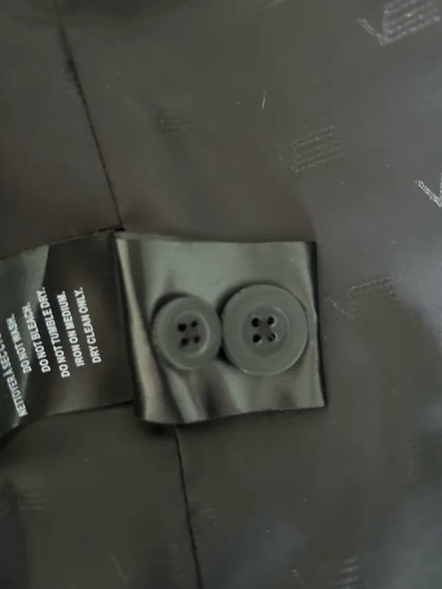 Vincent d'Amérique Men's Classic Graduation Blazer image indicator(9)