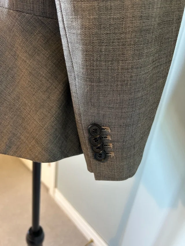 Ann Taylor Gray Peplum Blazer - Size 10T image indicator(3)