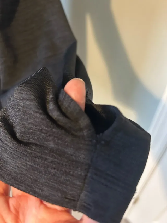 Tuff Athletics Top image indicator(3)