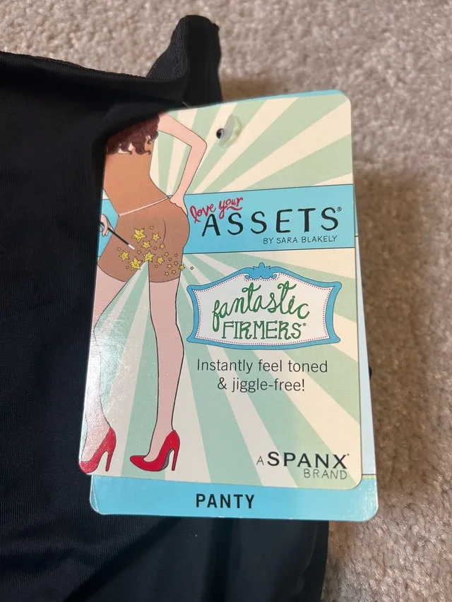 Assets by Sara Blakely Panty image indicator(5)