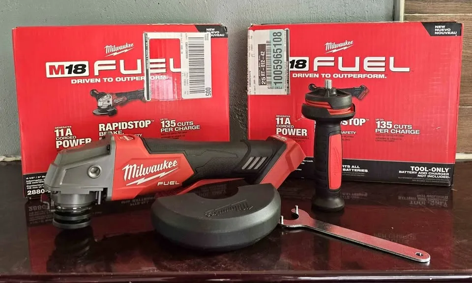 GRINDER 4 1/2" - 5" M18 FUEL Model# 2821-20