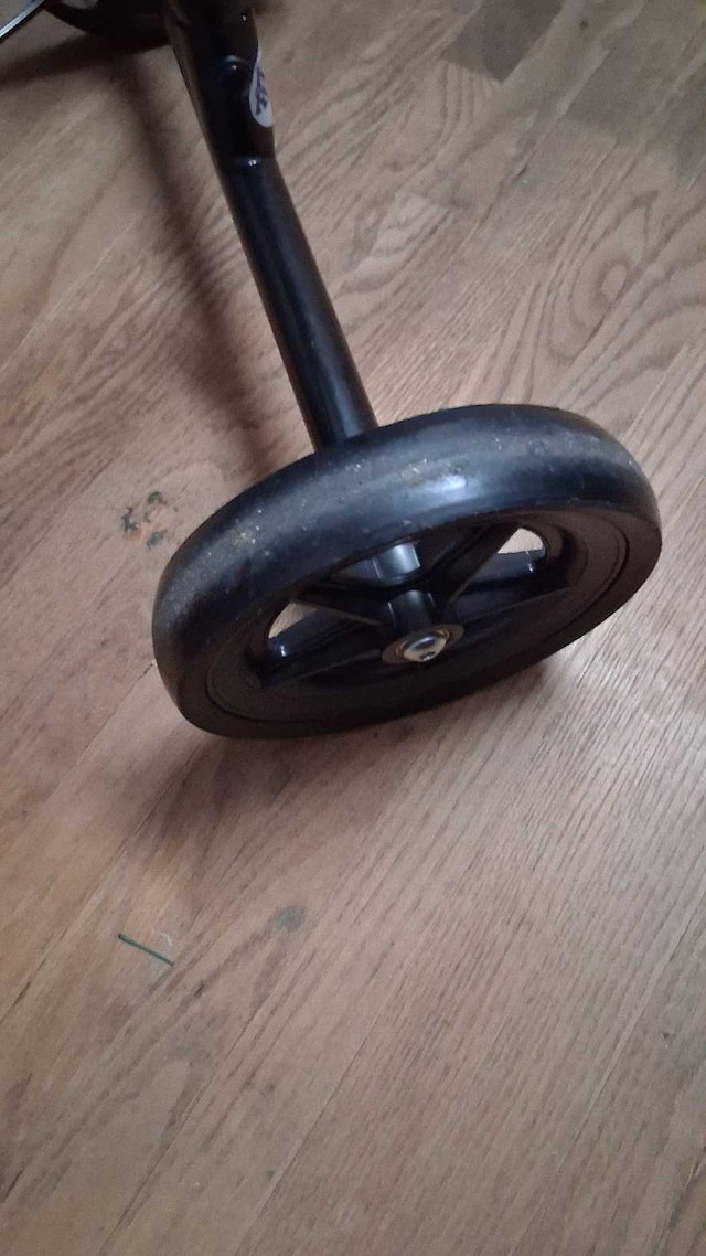 knee rover knee scooter - photo 2