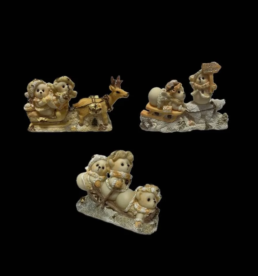 Bears sledding figures