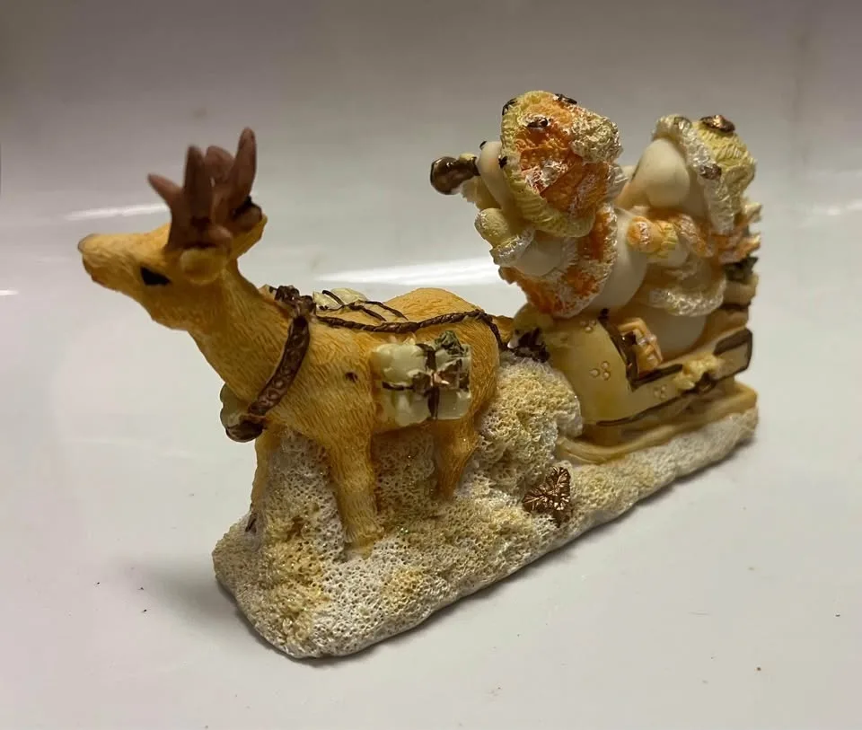 Christmas bears figurines image indicator(3)