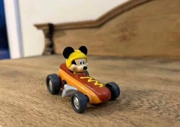 Fisher-Price Mickey's Hot Diggity Dogster