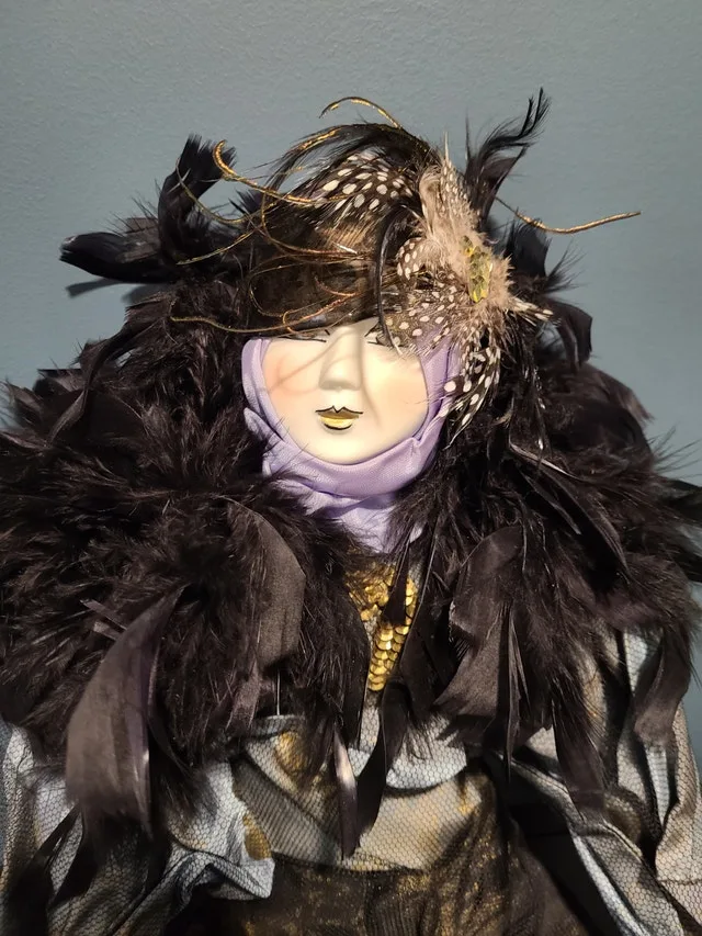 3 Collectable Porcelain Dolls image indicator(5)