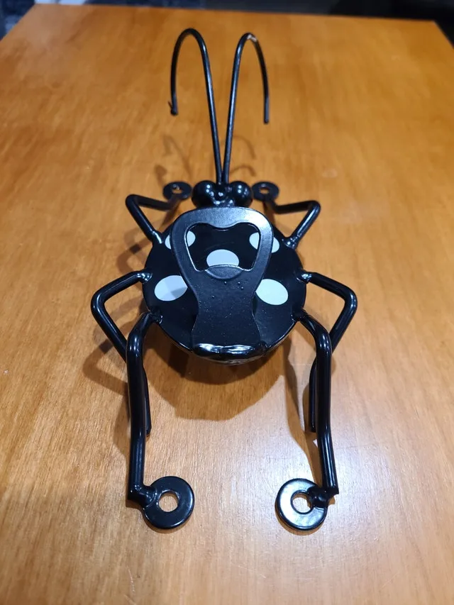 Ladybug wall decoration and bottle opener image indicator(2)