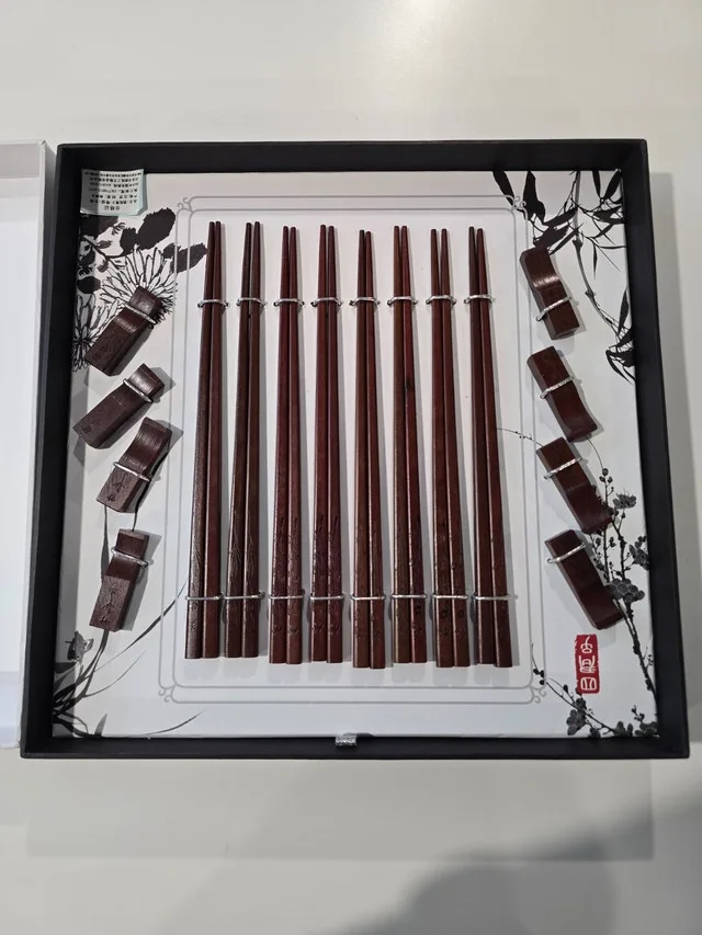 Boxed Collector Set of 8 Good Luck Chinese Chopsticks image indicator(4)
