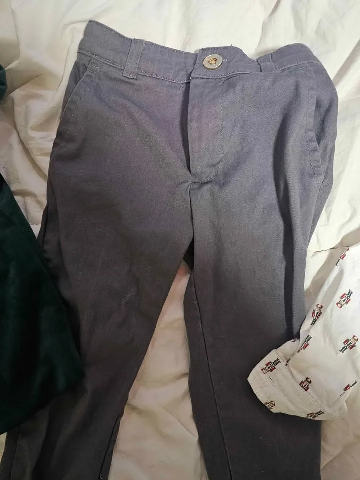 Christmas/ Santa Claus Photos Outfit 2T image indicator(3)