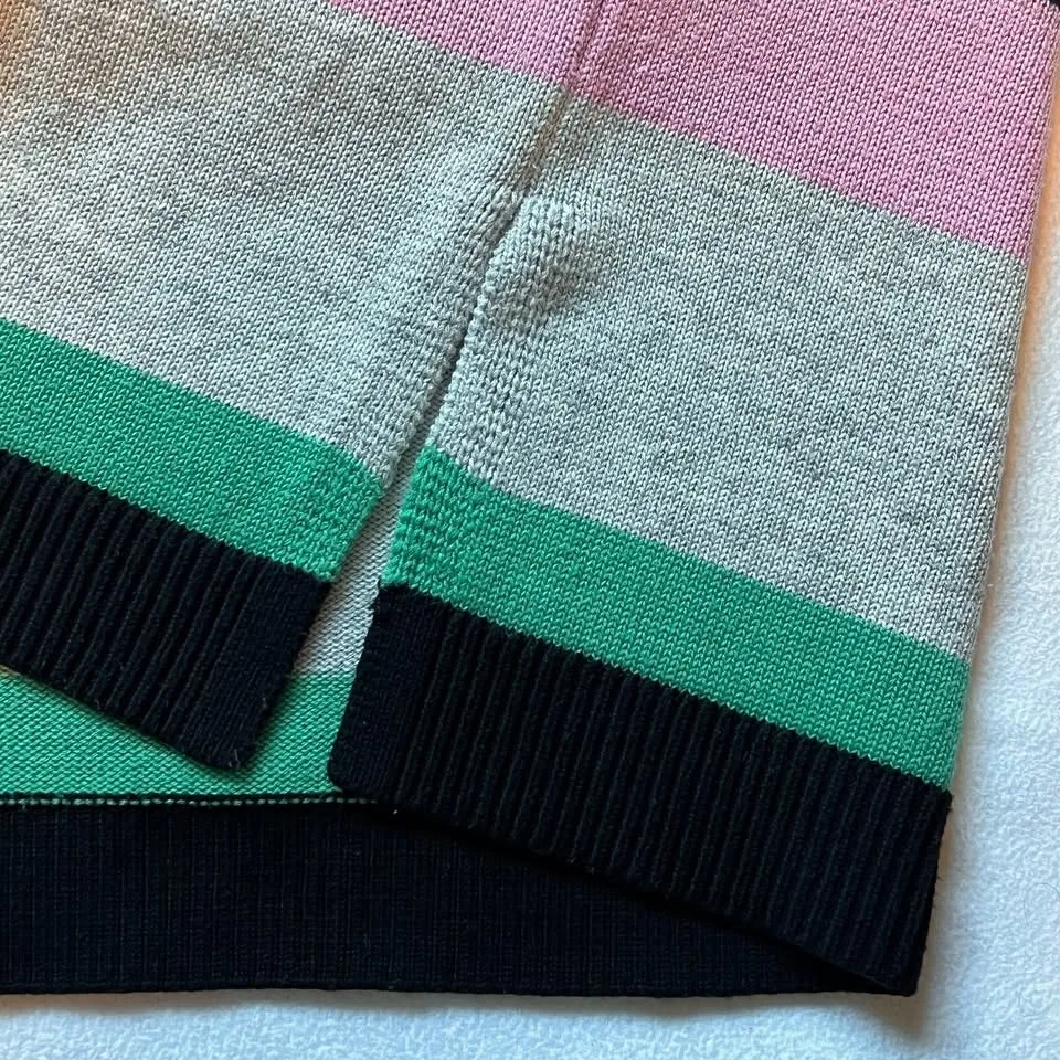 Tristan Women's Sweater - Medium image indicator(2)